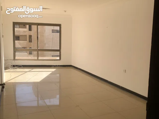 100 m2 2 Bedrooms Apartments for Rent in Hawally Salmiya
