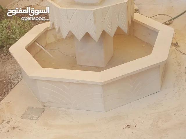 نوافير وشلالات جميع انواع الحجر البناء والديكوارات الستفسار الاتصال على الرقم وعلى واتس اب 077272750