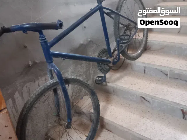 بسكليت للبيع مستعمل عدد 2 قياس 24