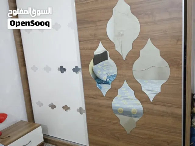 غرفة نوم تركية خمس قطع كاملة بحالة ممتازة