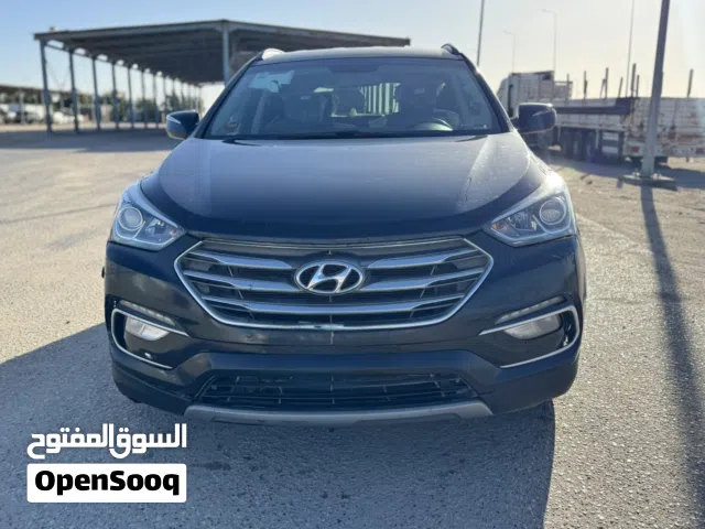 Used Hyundai Santa Fe in Basra