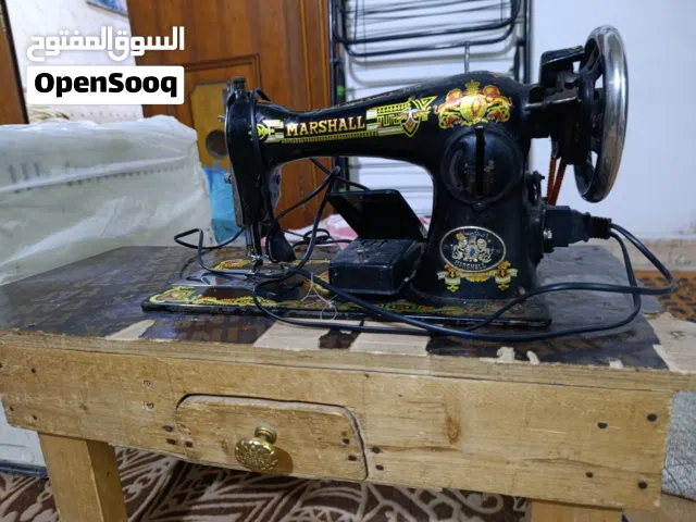 مكينه خياطه نضيفه شرط الشغل