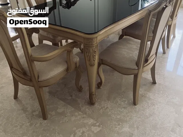 طقم طاولة طعام فخم