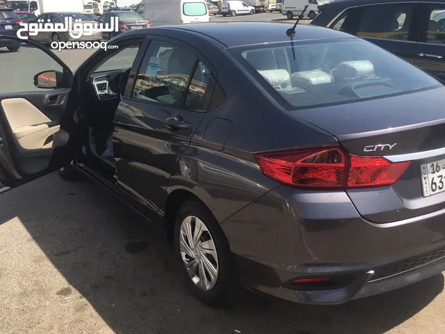 Used Honda City in Hawally