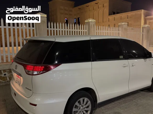 2018 تويوتا بريفيا SE