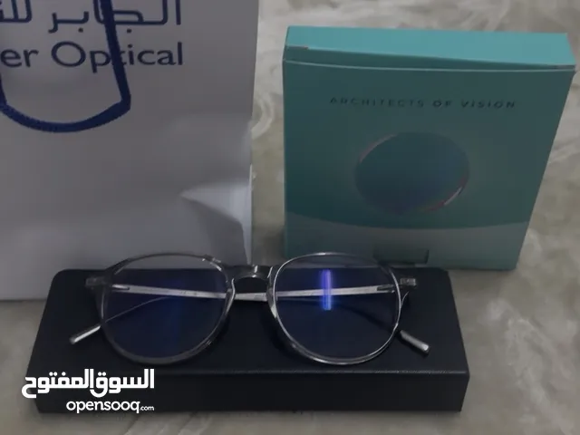 نظارة شمسية من نوع MOLESKINE