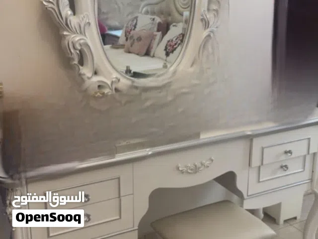 غرفة نوم كاملة مودرن كلاسيك لون ابيض