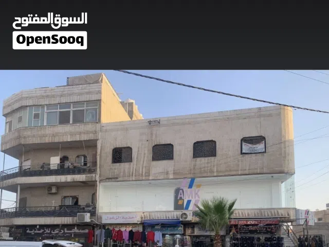 معرض تجاري للإيجار بمساحة 200 متر بجانب حلويات حبيبة