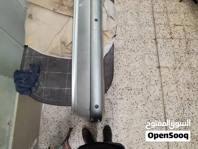 طبون خلفي مرسيديس قرش ونص بيركب على 1996 و على ال 2002 للبيع بسعر لقطة.....