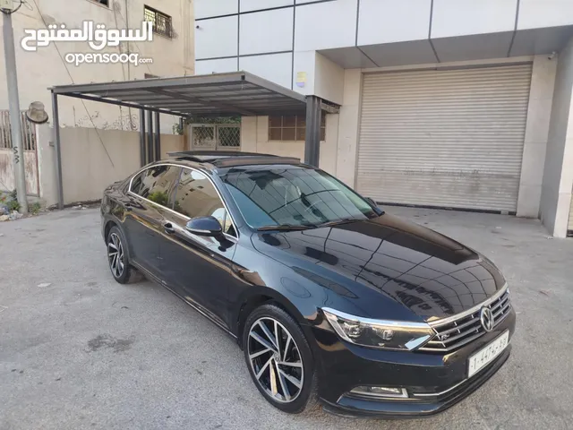 فولكس فاجن باسات