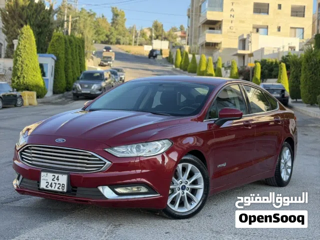 2017 فورد فيوجن SE