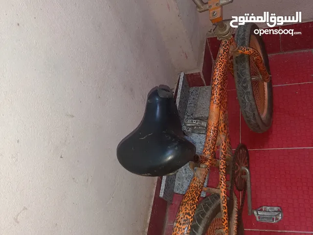 دراجة هوائية نظيفة و استعمال خفيف