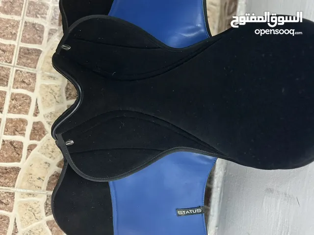 للبيع سرج سيتوس اصلي اللون الازرق