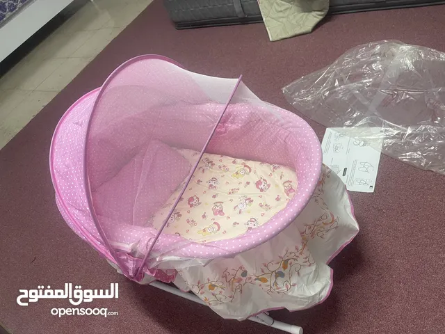 New baby cradle cot