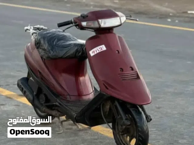 دراجه ناريه للبيع نضيف ما يشكي من شي ابدأ  يشتغل سلف