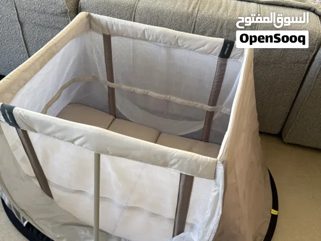Aeromoov travel crib