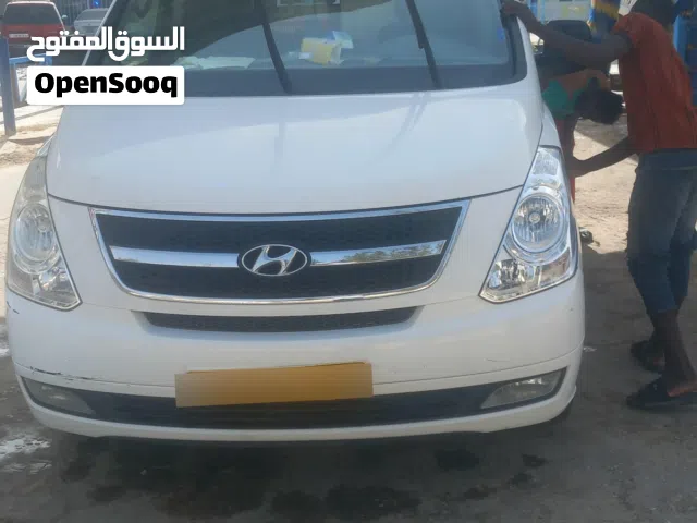 هونداي ستاركس  تجاري