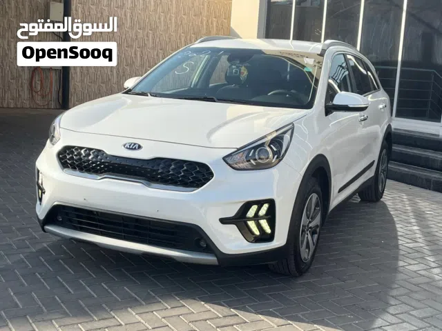 2021 كيا نيرو EX Touring
