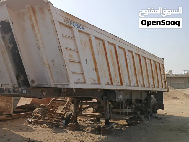 مقطوره قلاب كوركا 2005