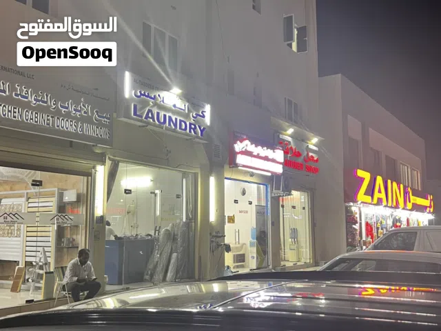 شقة مميزة سكني تجاري للايجار في وسط سوق السادسة بالقرب من نور للتسوق
