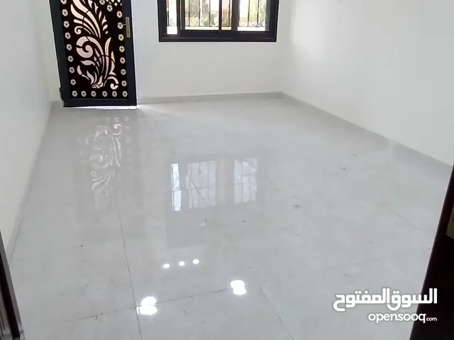 شقه ارضيه للبيع في منطقه اسكان الجمعيه