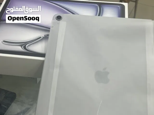 ايباد اير ام 4 مساحه 128G الجهاز بحاله الجديد 13 انش مشحون 8مرات فقط كفاله سنه اغراض مش مستعمله