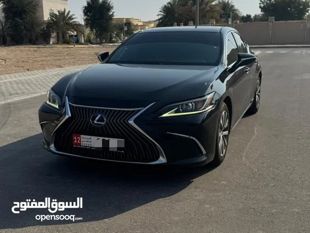 Used Lexus ES in Al Ain