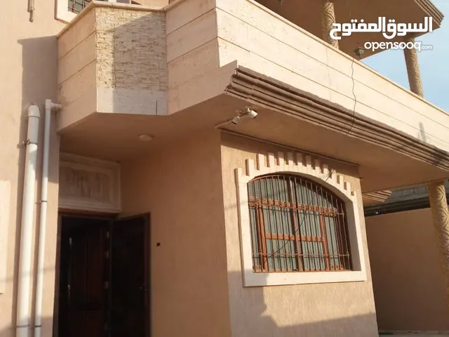 260 m2 5 Bedrooms Villa for Rent in Tripoli Edraibi