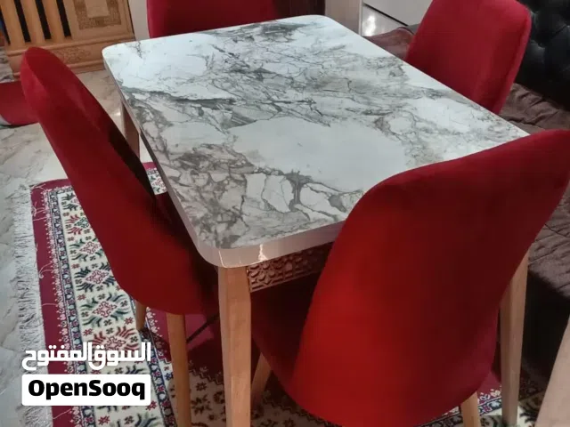 صالة مونجي  خدمة متقونة وحاجة مزيانة   4 كراسة 1450  درهم عبار 105/70  6كراسة 1950 درهم عبار80\140