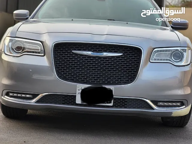 Chrysler Voyager 2015 in Amman