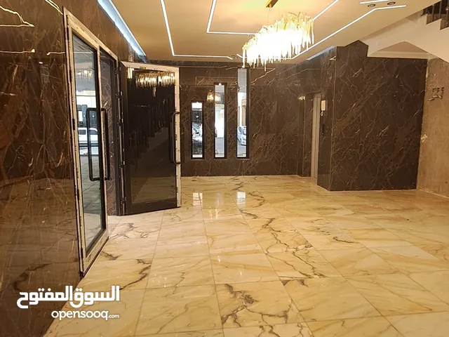 600 m2 4 Bedrooms Apartments for Sale in Jeddah Hai Al-Tayseer