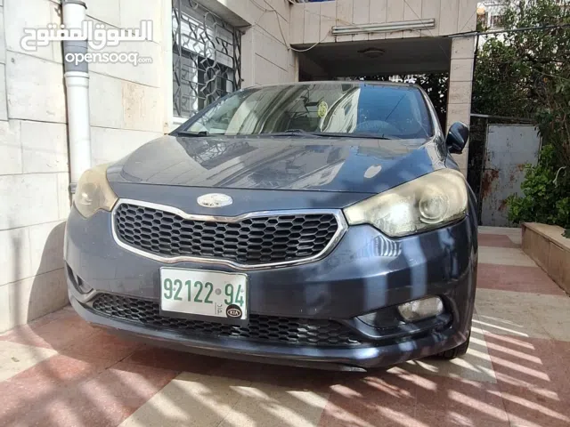 كيا سيراتو للبيع موديل 2013 سحب شركه قل إضافات فتحه سقف حساسات امامي وخلفي تحكم سترنج مثبت سرعة