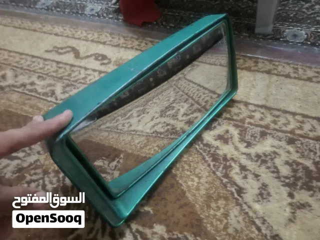 مرآه بصات و مرايا تريلا لونه أخضر ومرايا الباص اسود. ما فيها اشي للبيع