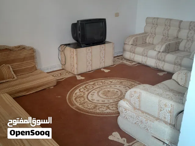 90 m2 3 Bedrooms Townhouse for Rent in Tripoli Tajura