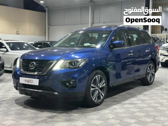 Nissan Pathfinder SV