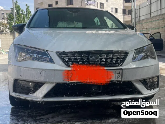 2019 سيات ليون Standard