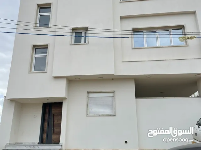 Unfurnished Offices in Tripoli Janzour
