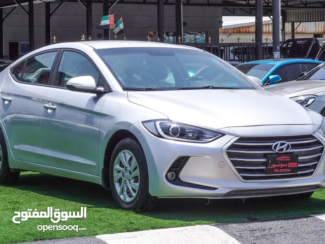 IN EXCELLENT CONDITION HYUNDAI ELANTRA 2017 - GCC SPECIFICATIONS