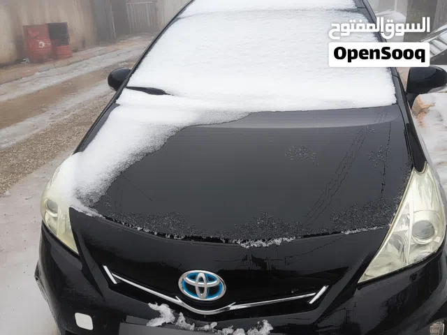 2013 تويوتا بريوس Prius+