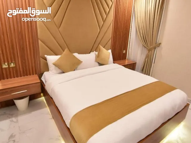 شقة مفروشه فاخره نظيفه في الكرك المرج للايجار
