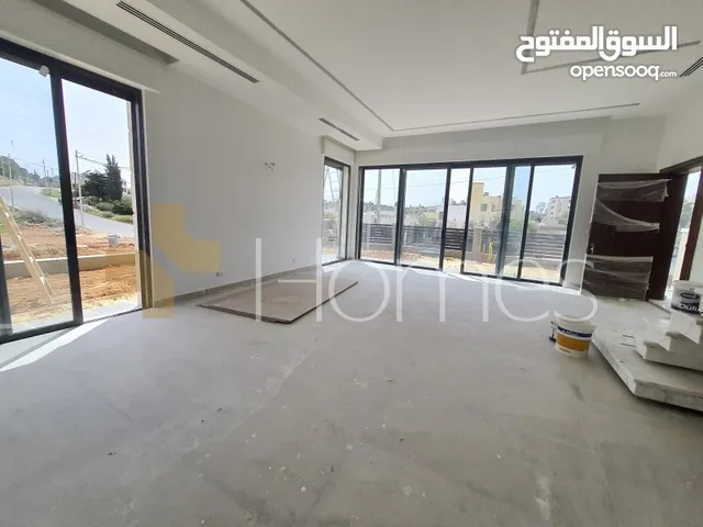 600 m2 More than 6 bedrooms Villa for Sale in Amman Badr