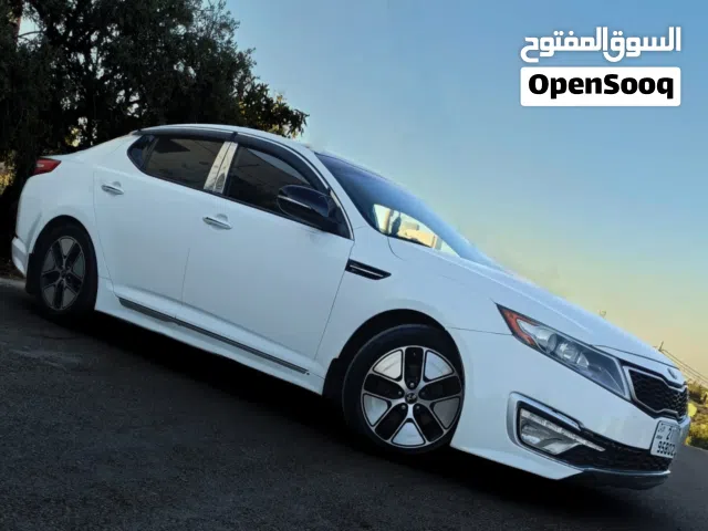 2012 كيا اوبتيما Standard