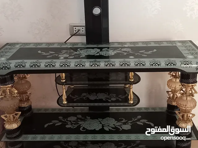 طاولة شاشة