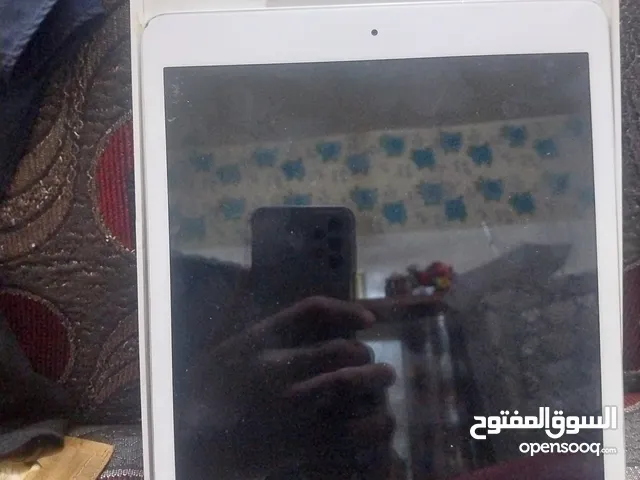 Apple iPad 7 32 GB in Dhi Qar