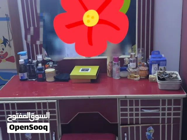 غرفة نوم كينج للبيع غرفة كاملة