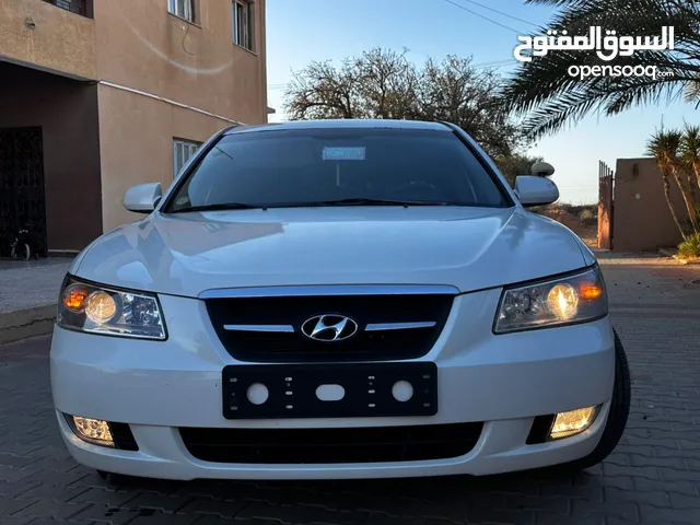 هونداي سوناتا 2007 اللون ابيض