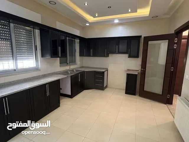 249m2 4 Bedrooms Apartments for Rent in Amman Dabouq