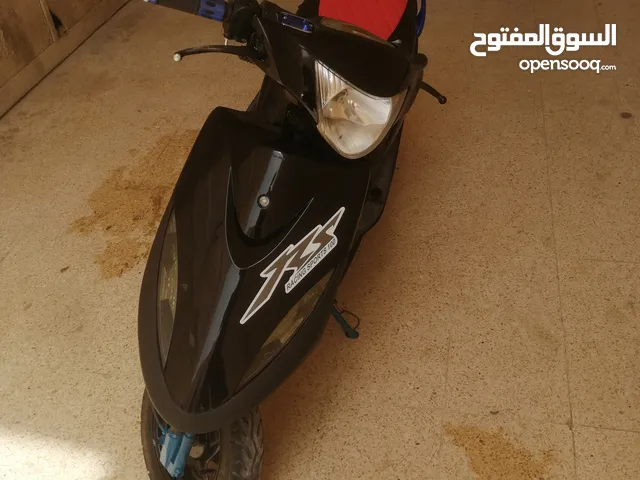 السلام عليكم دراجه ماكس عدله نضيفه