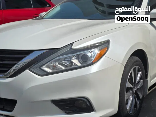2017 Nissan Altima SV