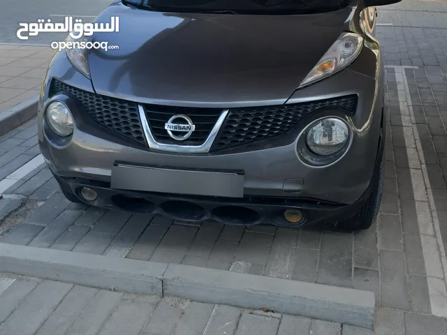 نيسان جوك 2013 مالك اول مفتاحين الوكالة مع دفتر الخدمة بحالة جيدجدا اقتصادية جدا ماشية 225000الف